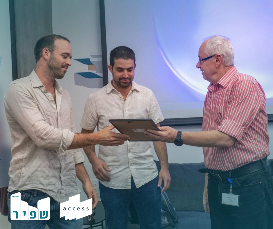 469787159_921175896773399_3639840620116148957_n